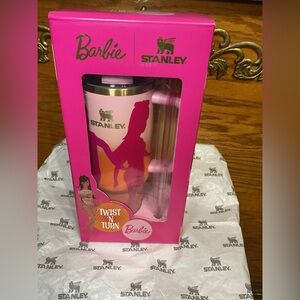 Stanley Barbie Dance Twist and Turn